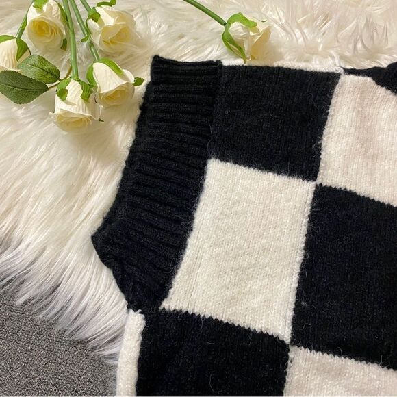 CHUNKY CHECK VEST ASO ZARA - Picture 7 of 7